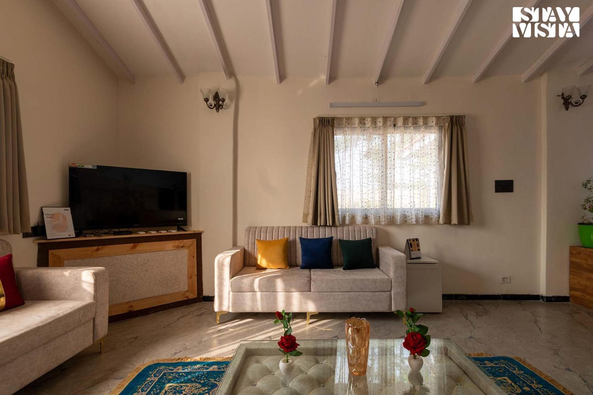 Stayvista'S Harvest Haven - Pool-View Villa With Deck & Machan Near Sula Nashik Exteriör bild